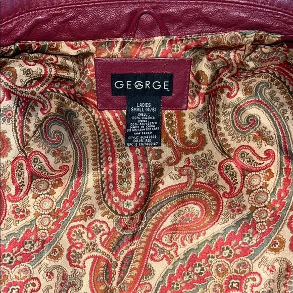 Red 100% Leather Blazer with Notched Lapels and Fitted Silhouette - Picture 5 of 5